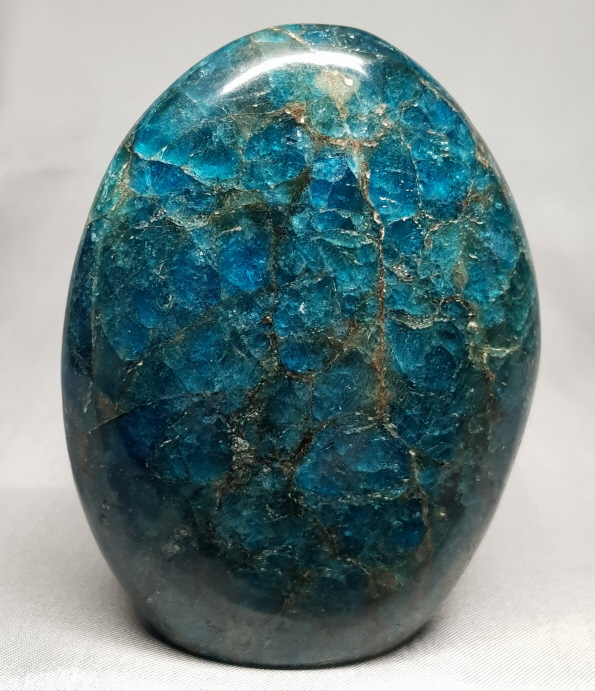 블루 아페타이트(Blue  Apatite) 원석입석형