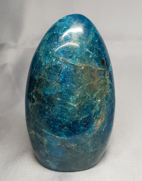 블루 아페타이트(Blue  Apatite) 입석형 원석