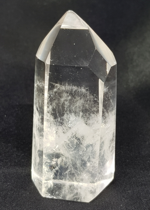 맑고 투명도 좋은 황수정