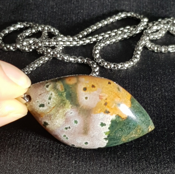 레인포레스트 자스파 펜던트