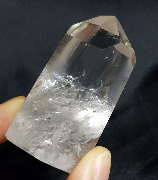 황수정(천연시트린) 육각주