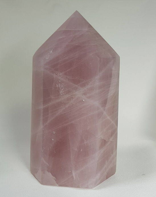 아프리카 장미수정 육각주