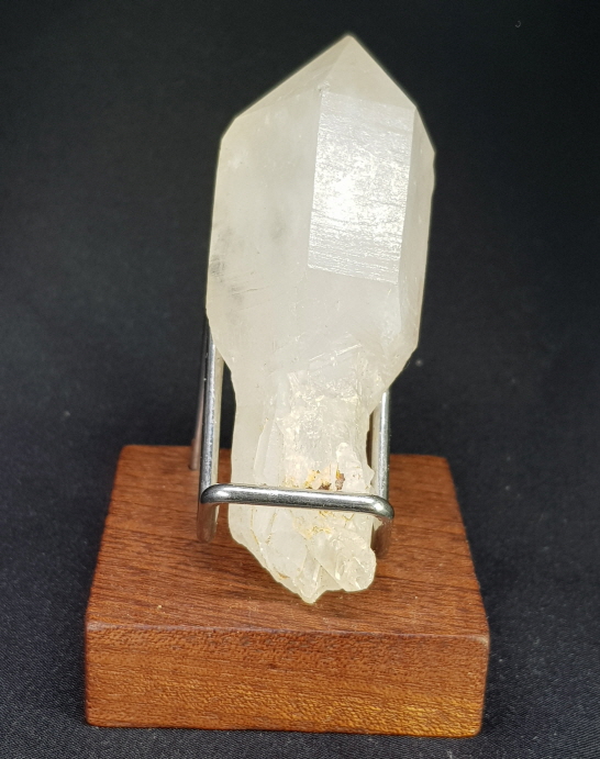 레무리안 셉타 수정 원석