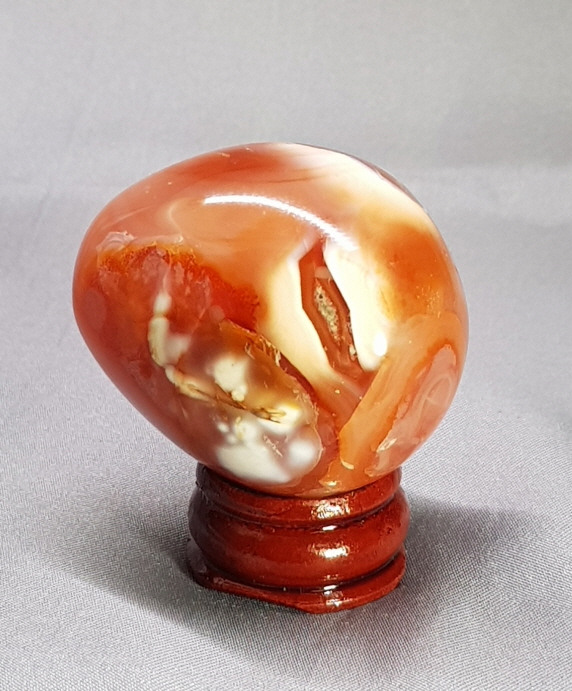 카네리안 작은 계란형