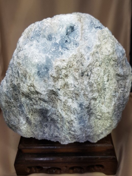 색감 좋은 셀레스타이트 5.4k