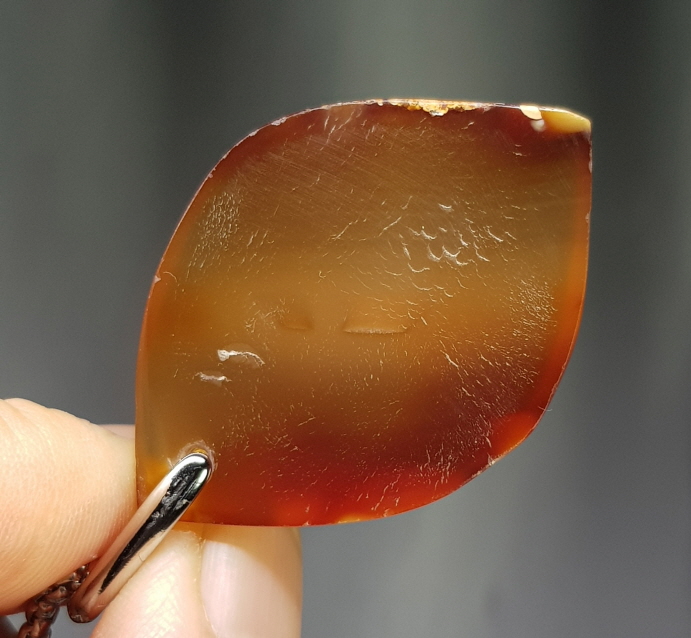 카네리안 펜던트