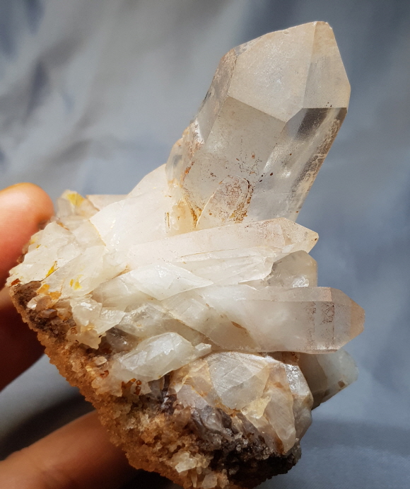 투명도 좋은 레무리안 클러스터