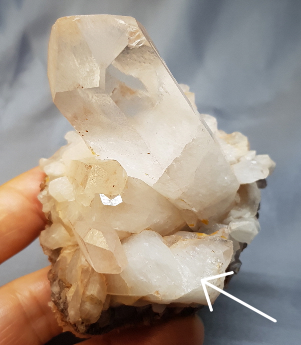 투명도 좋은 레무리안 클러스터