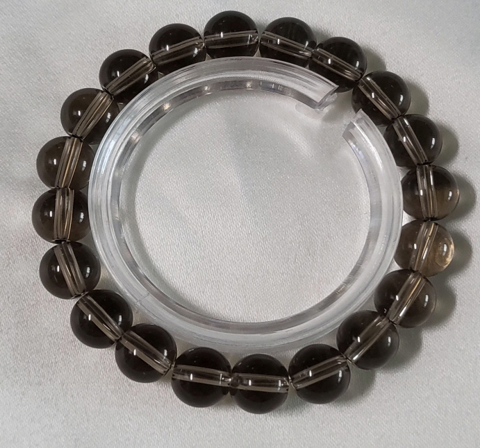 투명도 좋은 연수정10mm 팔찌
