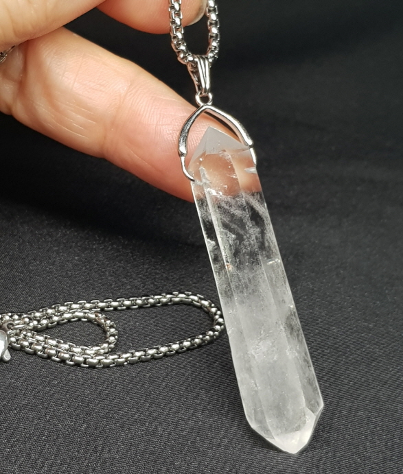 백수정더블포인트 펜던트