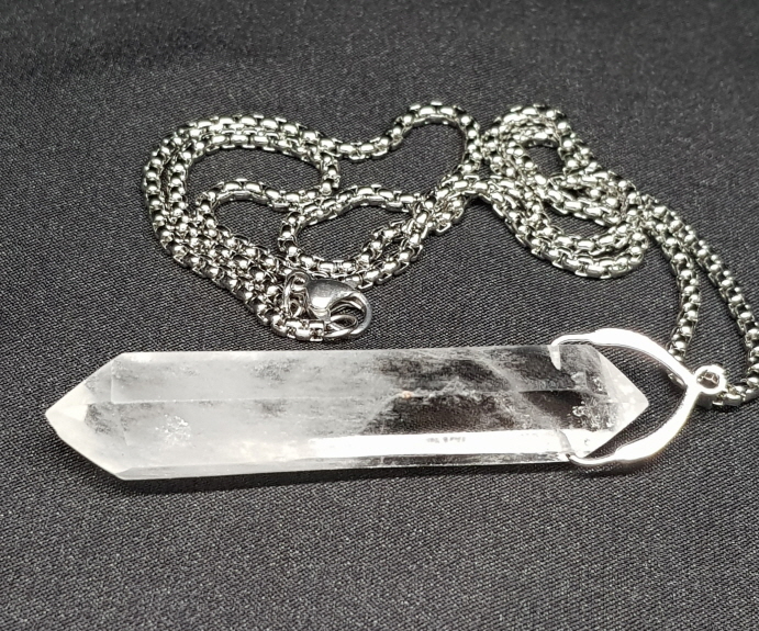 백수정더블포인트 펜던트