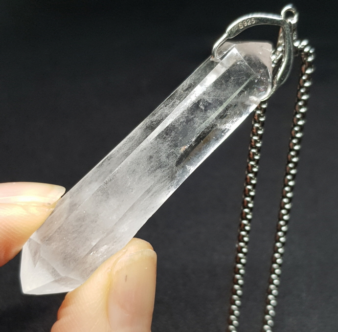 백수정더블포인트 펜던트