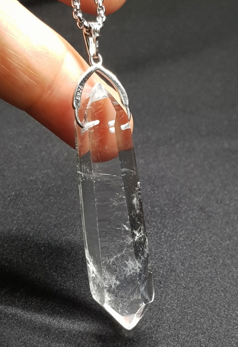 백수정 더블포인트펜던트