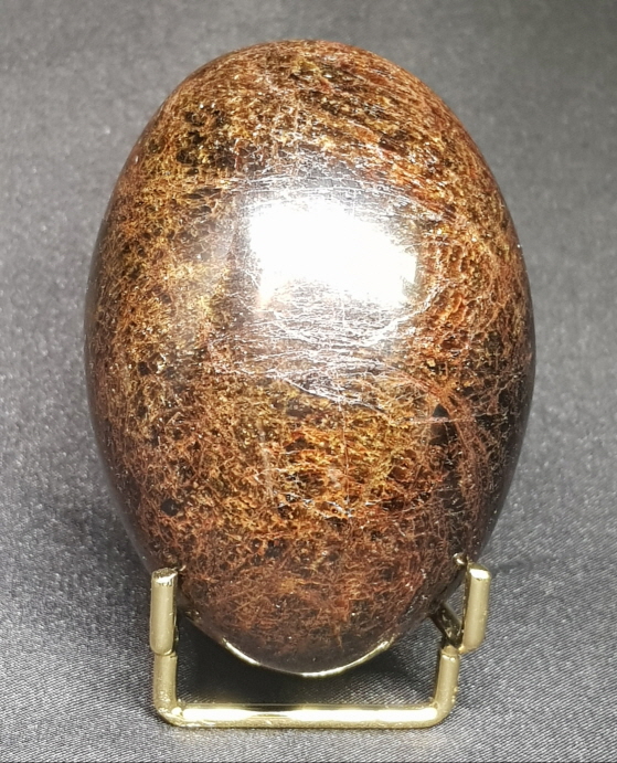 트라바이트(갈색 투르말린)