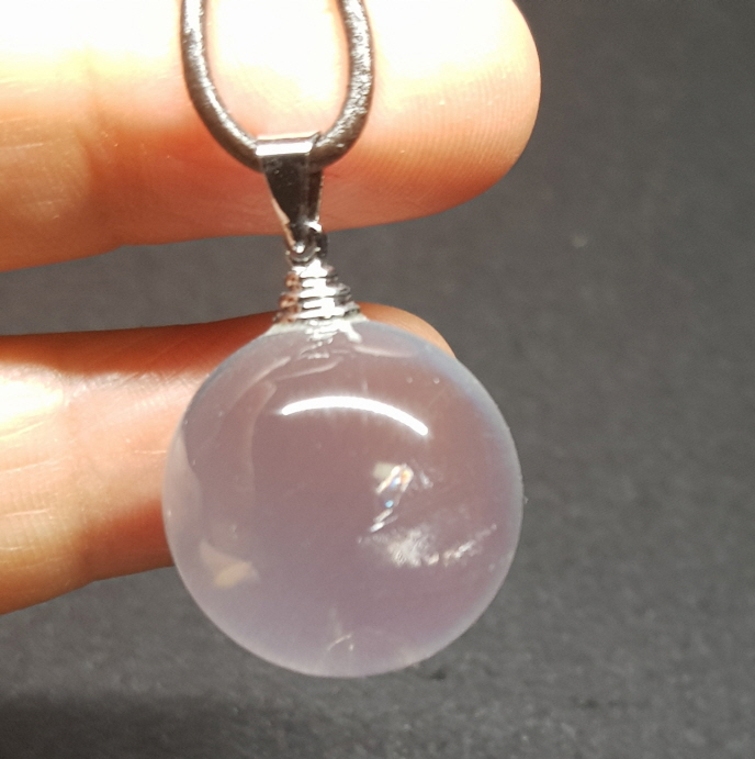 밀크수정펜던트