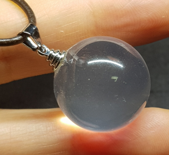 밀크수정펜던트