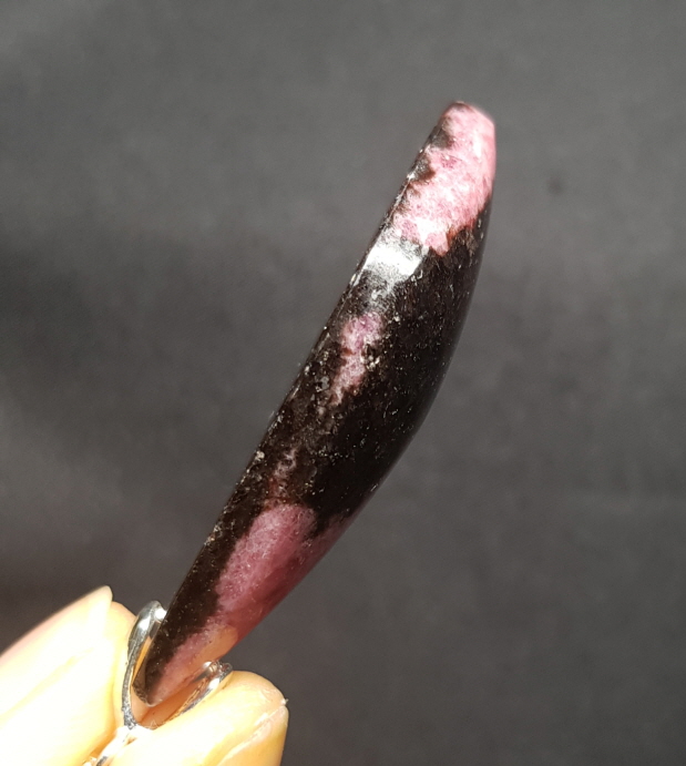 로도나이트 펜던트