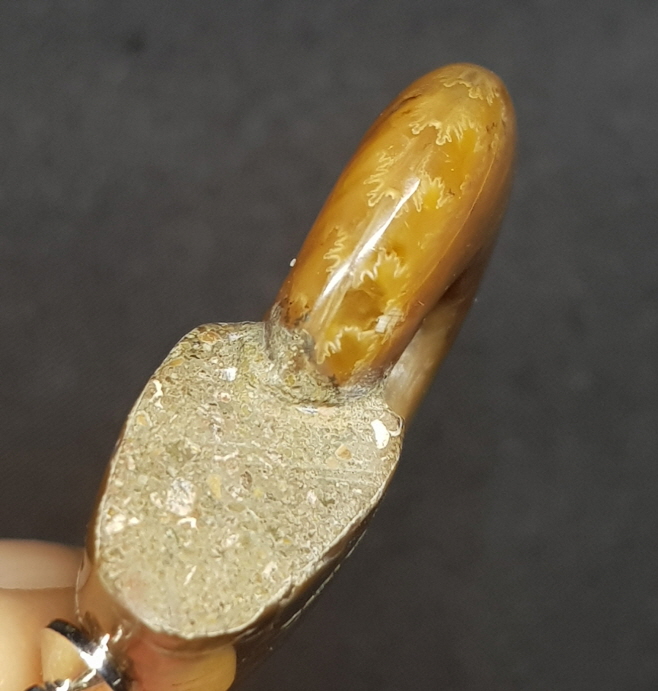 암몰라이트 화석펜던트