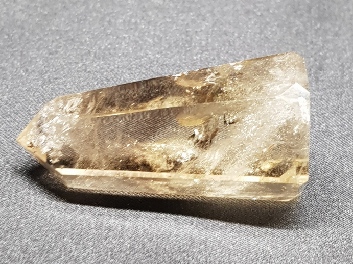 스모키 시트린 육각주