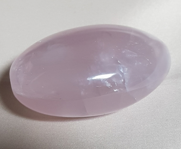 장미수정자갈형