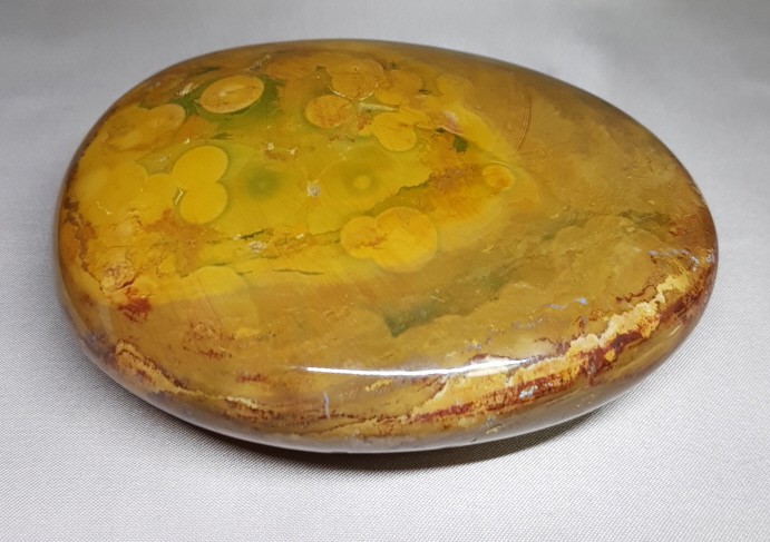 엘로우 자스파  원석