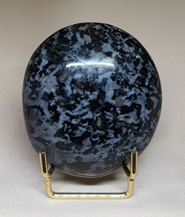 멀리나이트( Merlinite)자갈형