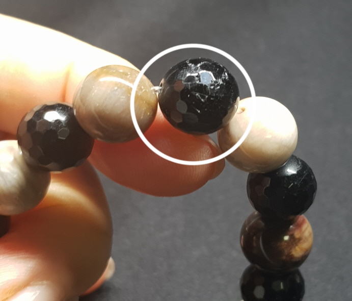 투어머린 나무화석팔찌