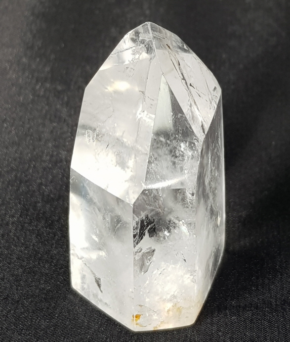 백수정 트랜스 채널링 육각주