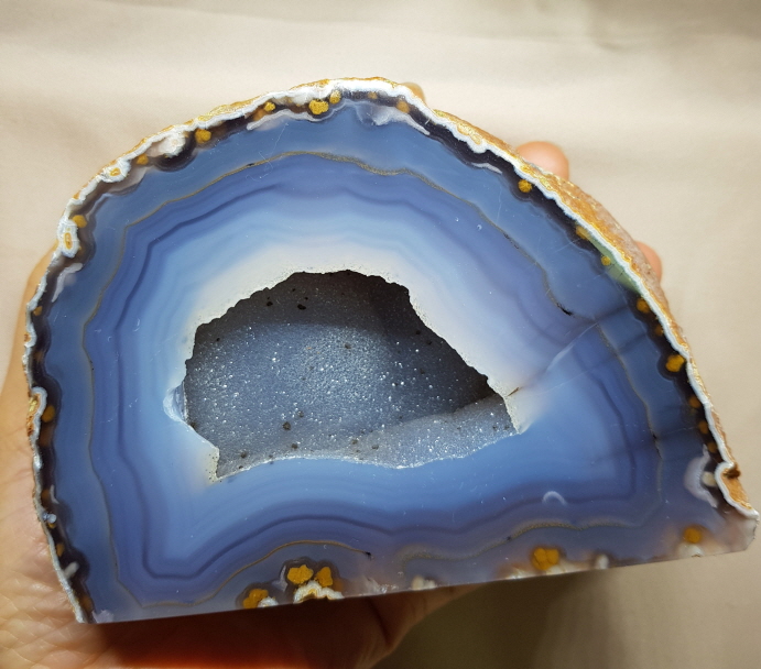 블루레이스아게이트지오드