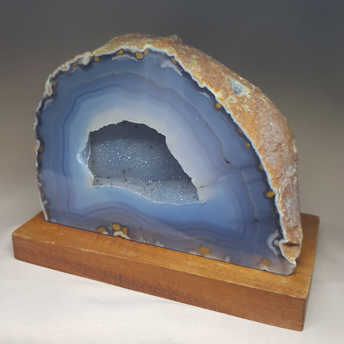 블루레이스아게이트지오드