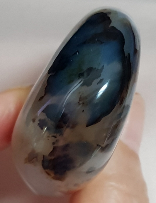 덴드리틱 아게이트