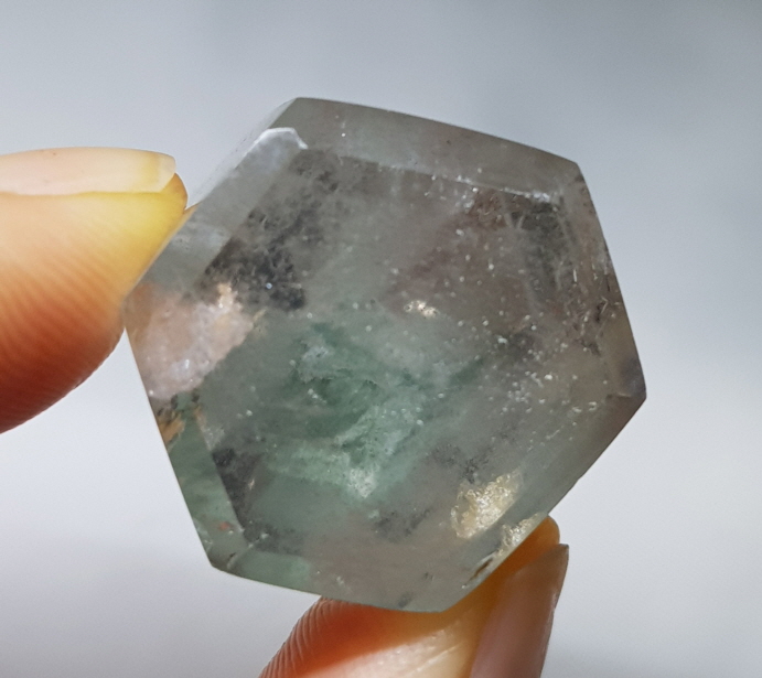 녹색 클로라이트 팬텀 육각주