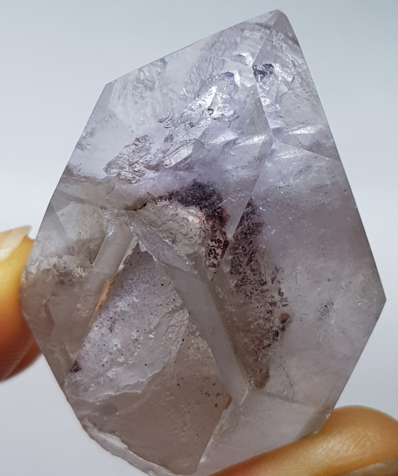 자수정 티타늄 결합