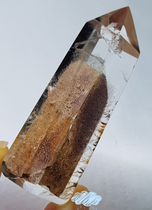 갈색 가든 수정 육각주