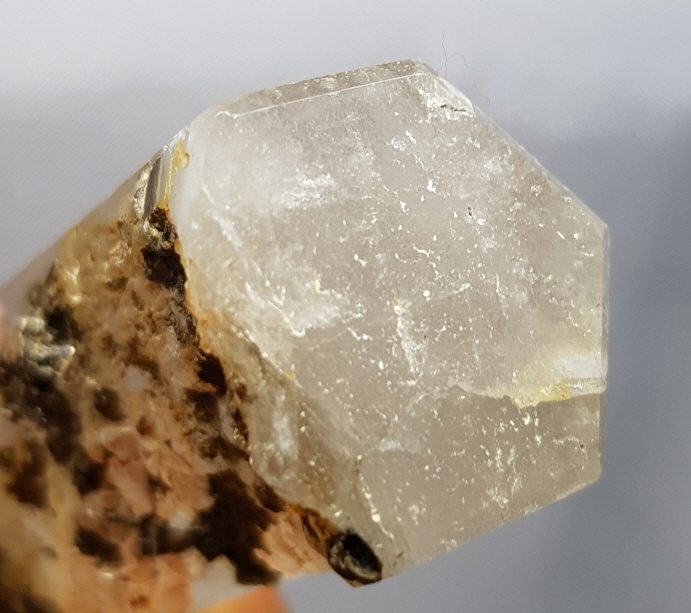 칼라투어머린 화이트 팬텀 내츄럴원석