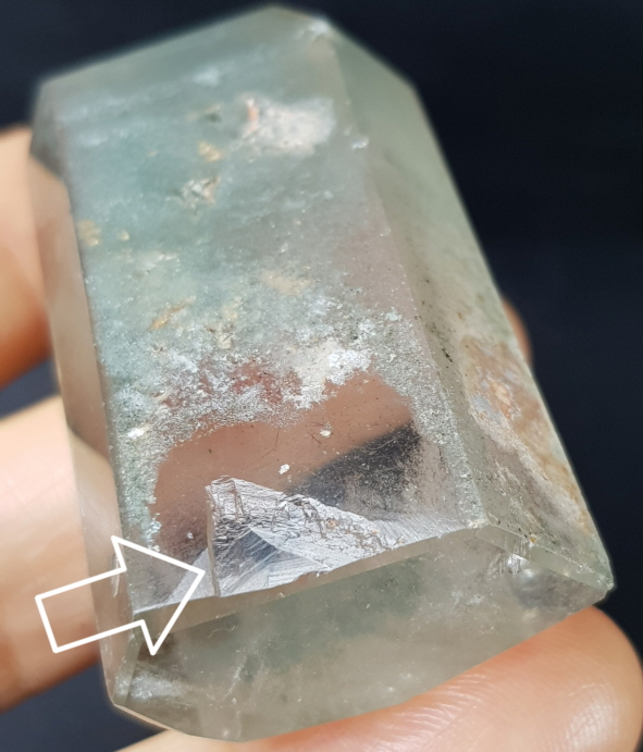 녹색클로라이트펜텀육각주