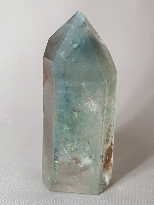 녹색클로라이트펜텀육각주